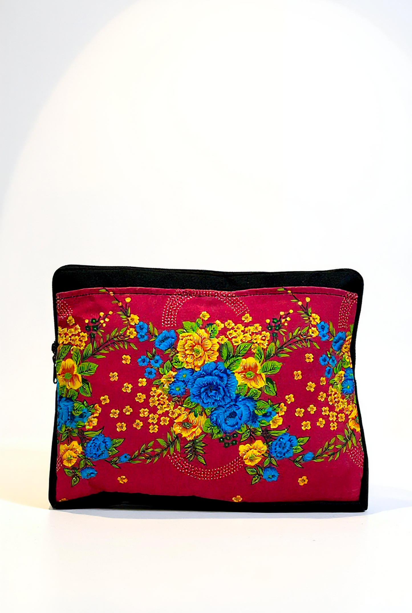 African prints laptop sleeves.