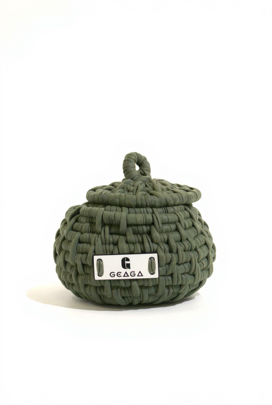 Coiled bowl with lid