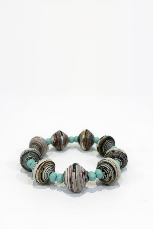 Paper bead bracelet